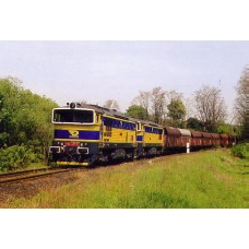 Lokomotivy 753.707 a 708 projíždí Kralupy nad Vltavou - květen 2005