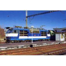 Elektrická lokomotiva 350018-8 v Praze Holešovicích - listopad 2004